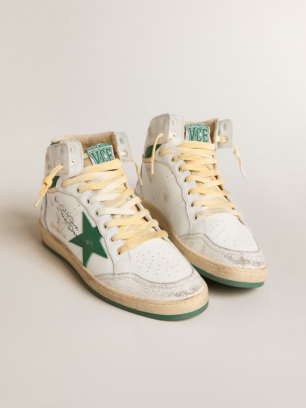 Golden Goose Sky-Star in white leather with green leather