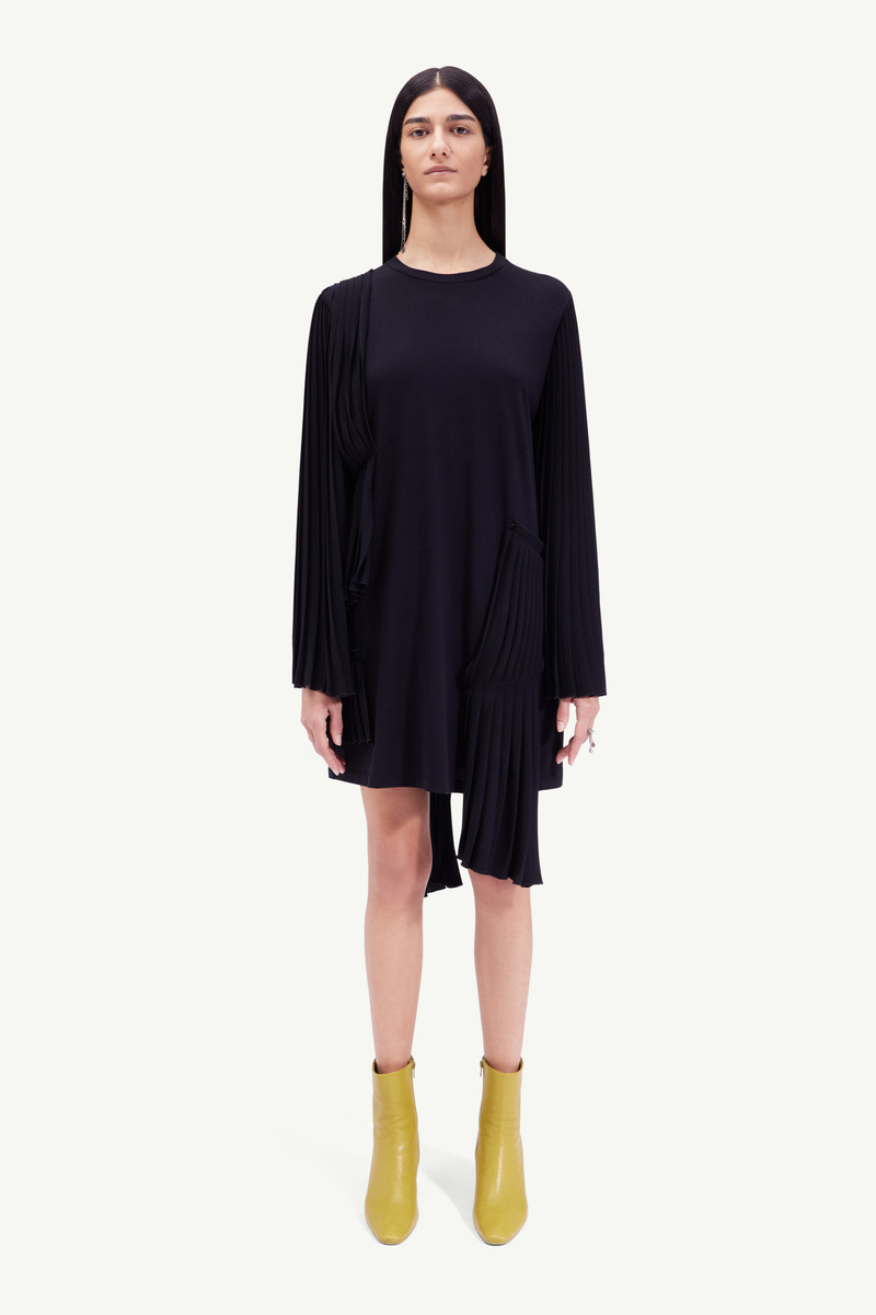 MM6 Maison Margiela Pleated dress outlook