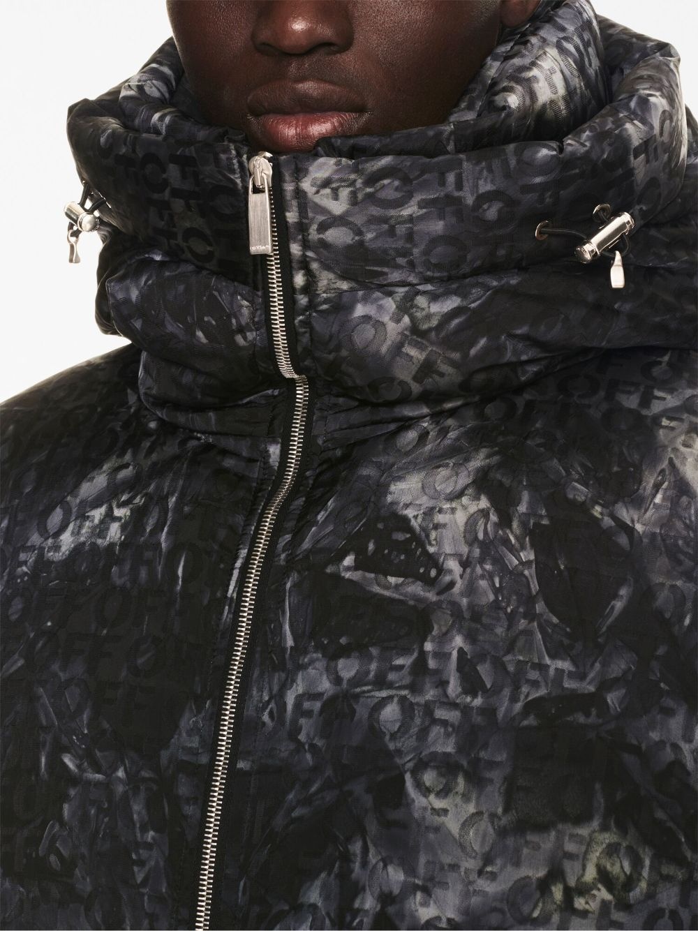 logo-jacquard puffer jacket - 4