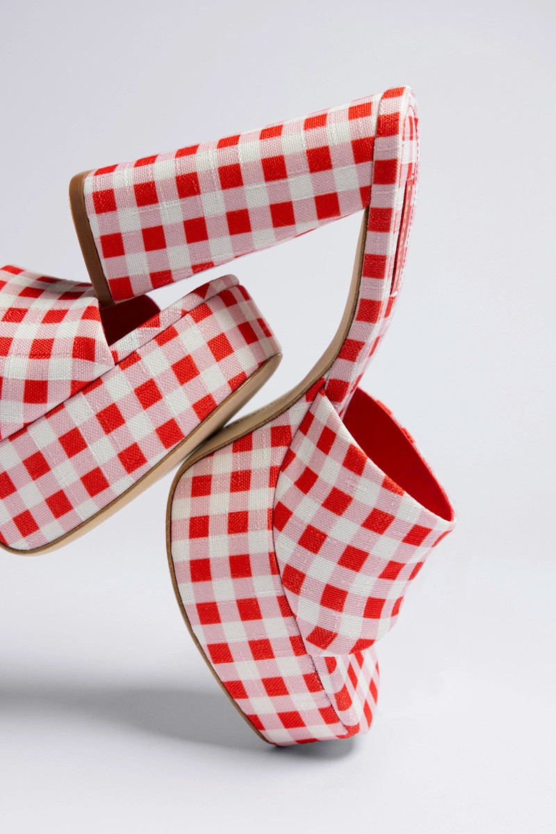 Dolly Platform Mule Scarlet Printed Raffia 6