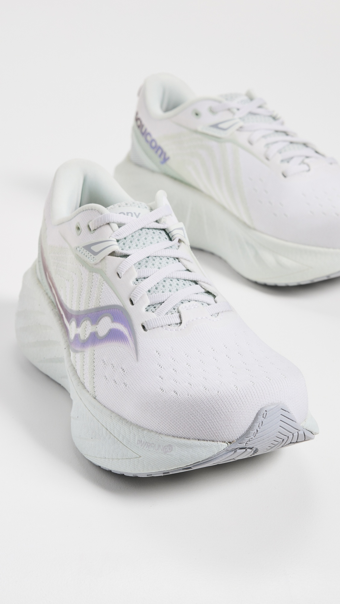 Triumph 22 Sneakers - 4