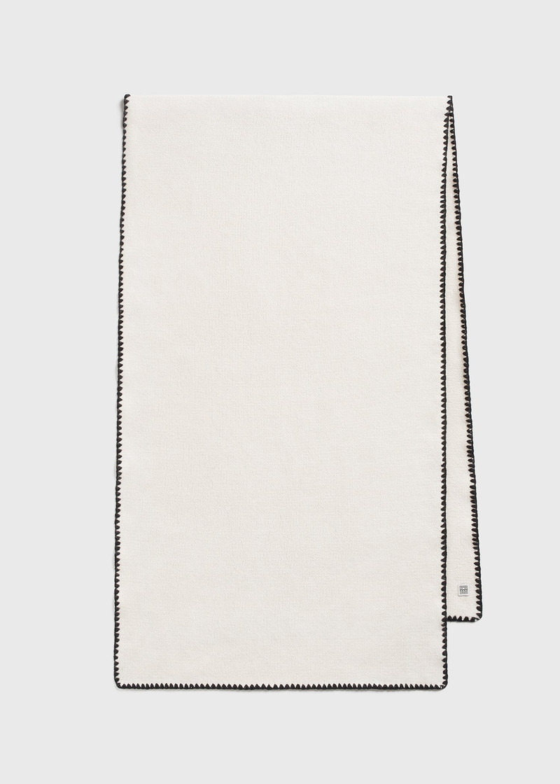 Embroidered wool cashmere scarf snow 1