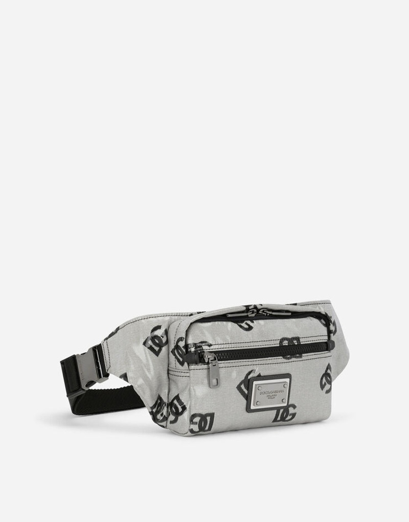 Small coated fabric belt bag with logo 3