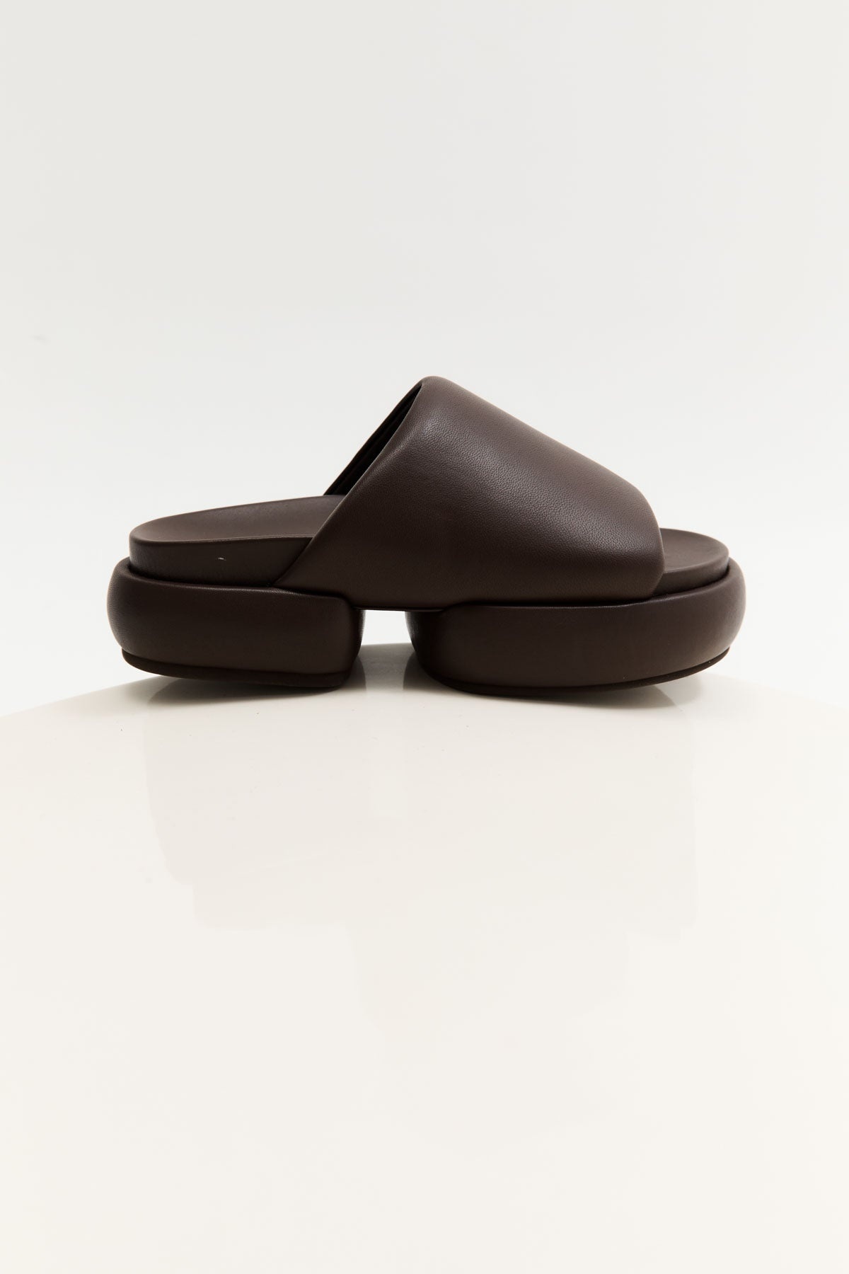 Minimal Pillow Slides - Chocolate - 4