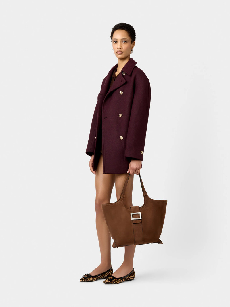 Roger Vivier Belle Vivier Medium Shopping Bag in suede outlook