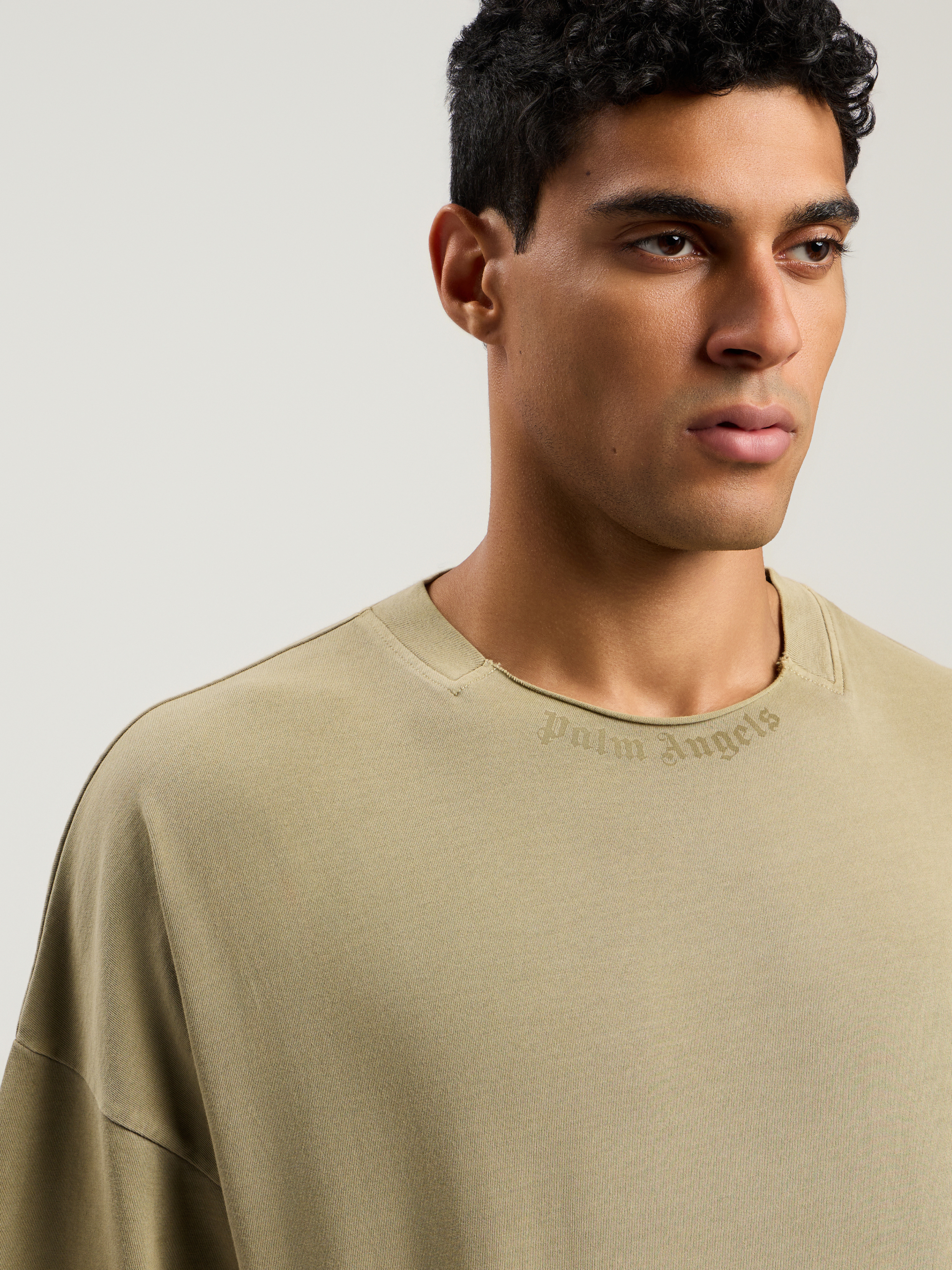 Curved Logo Loose Collar T-Shirt - 6