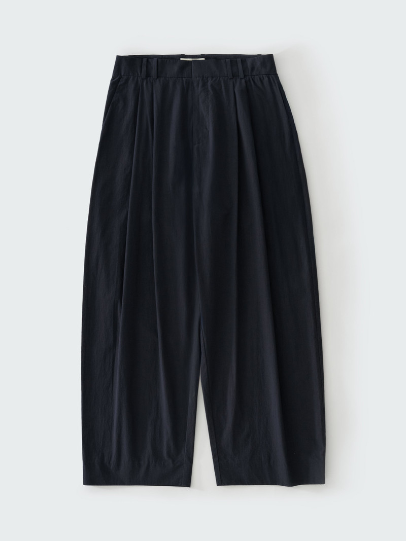 Line Pant 1