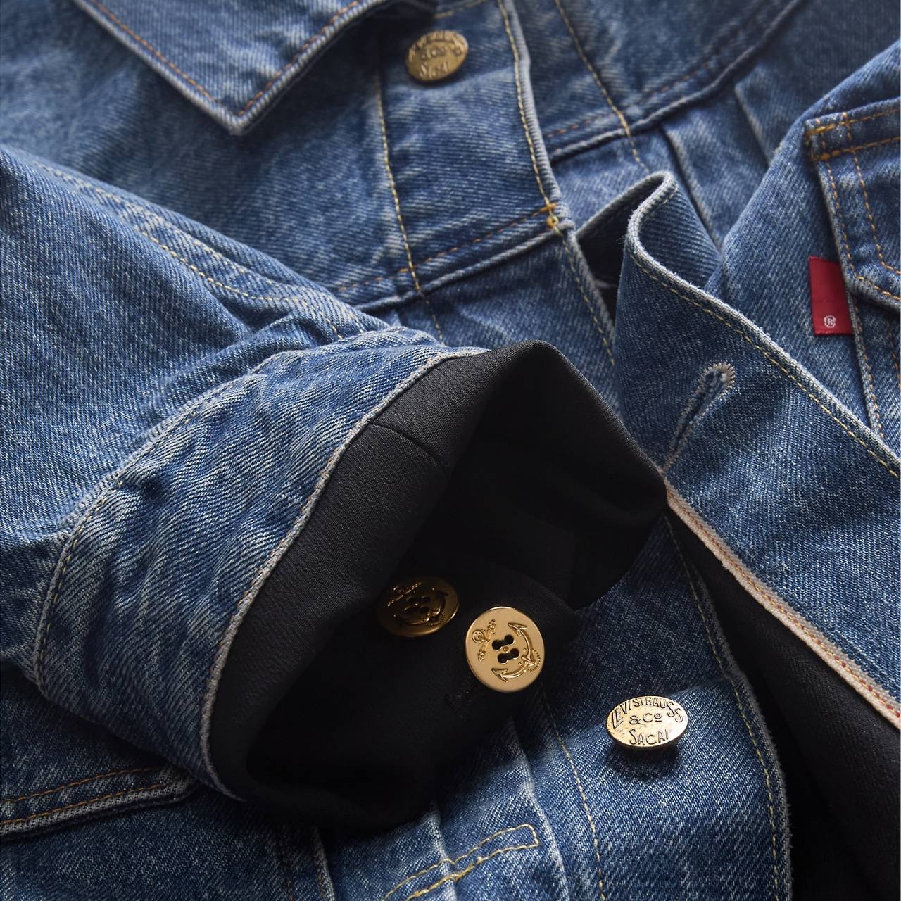 LEVI’S® X SACAI MEN’S DENIM X METELASSE TWILL REVERSIBLE BLOUSON - 11