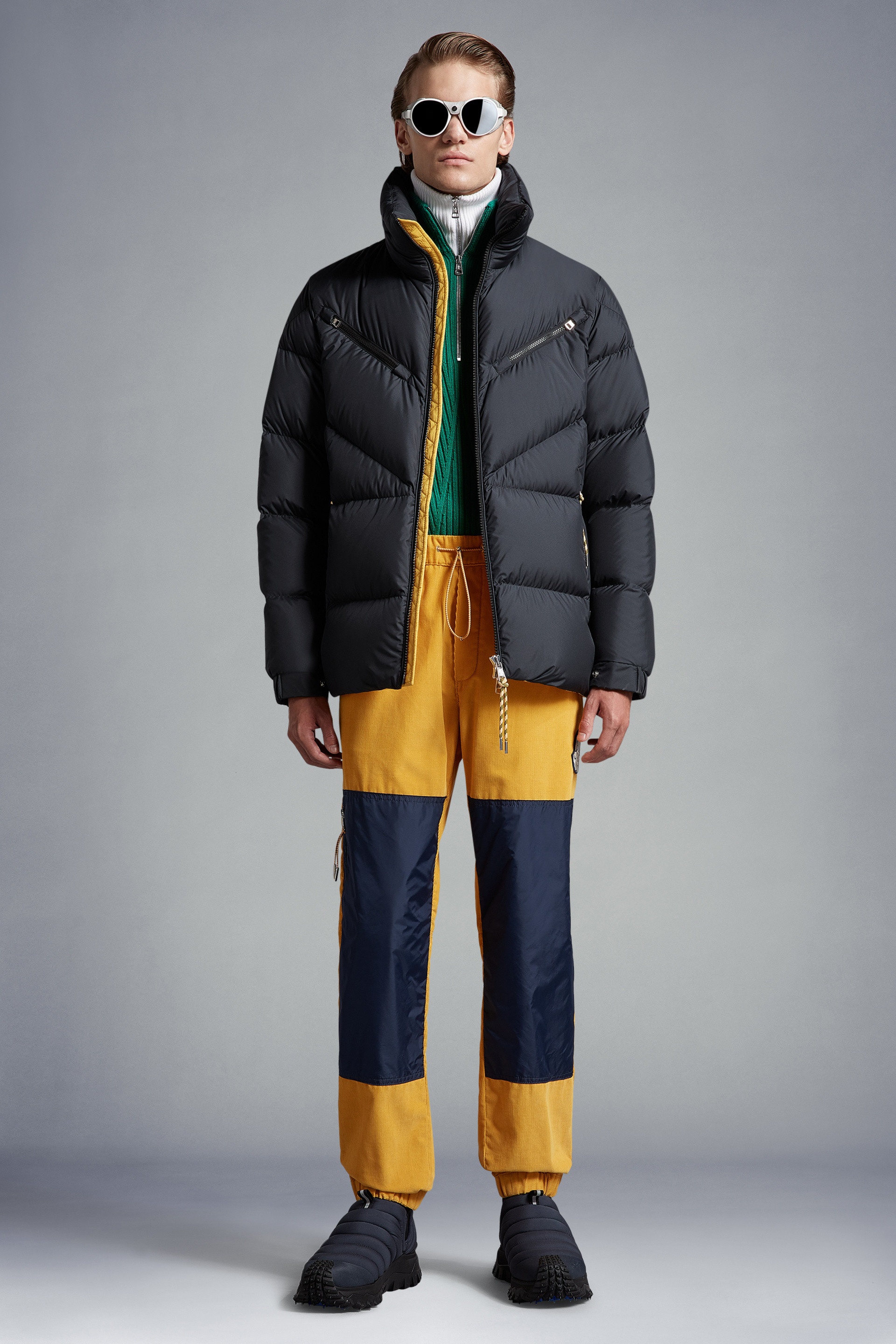 Moncler Katmai Short Down Jacket | REVERSIBLE