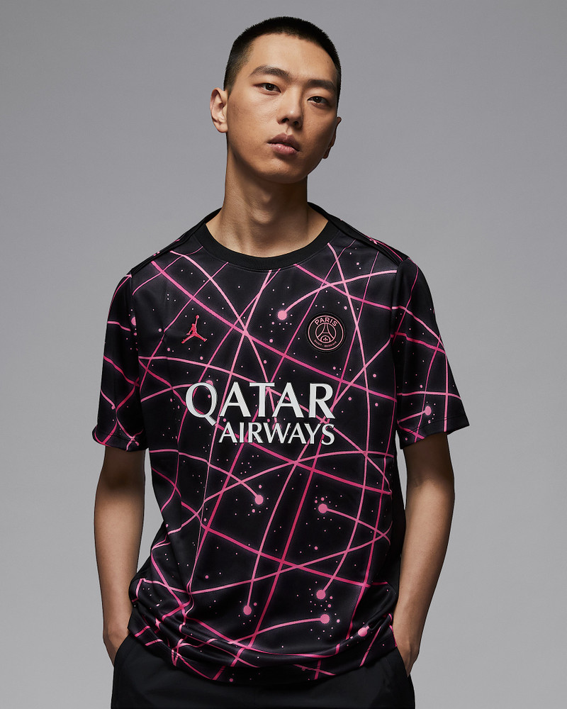 Paris Saint-Germain Academy Pro Men's Nike Dri-FIT Soccer Pre-Match Short-Sleeve Top 1