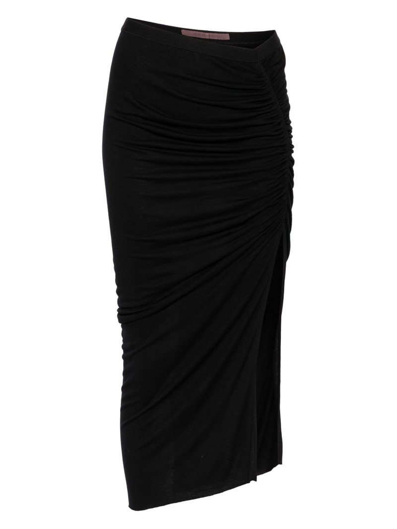 Svita skirt 1