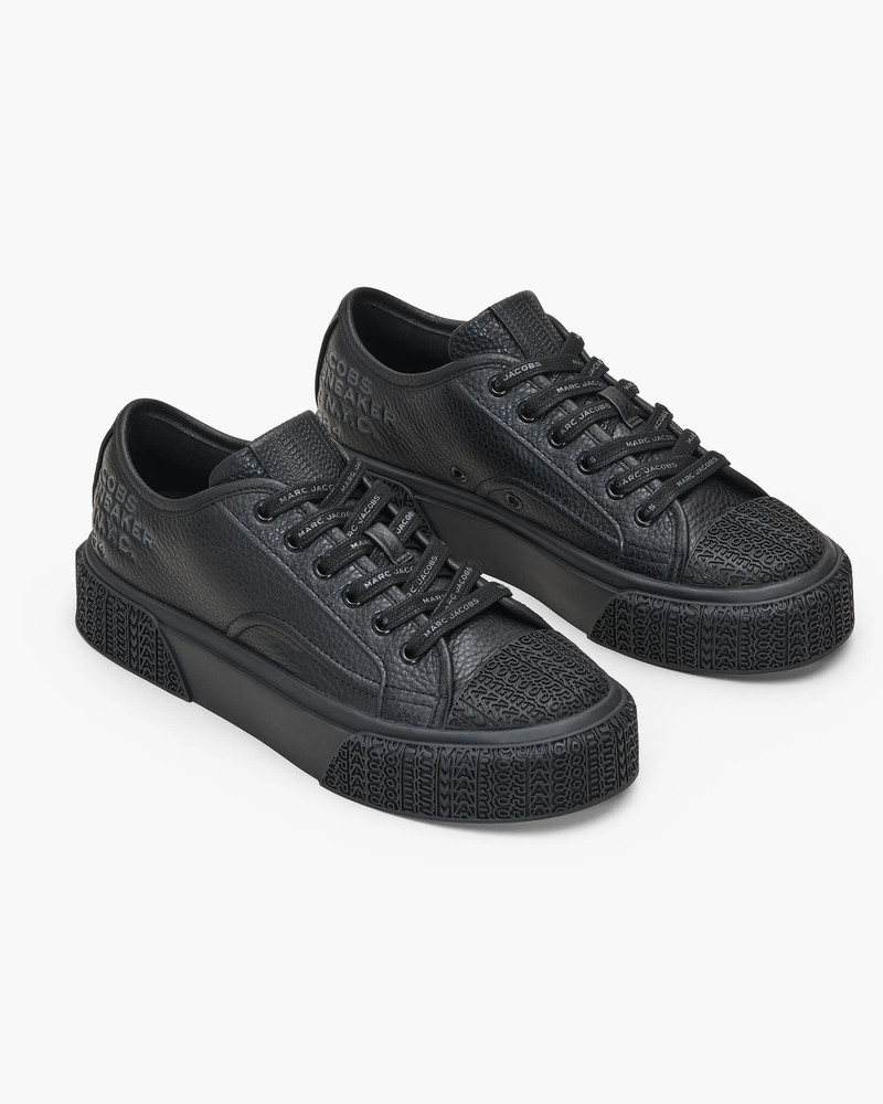 THE LEATHER SNEAKER 1