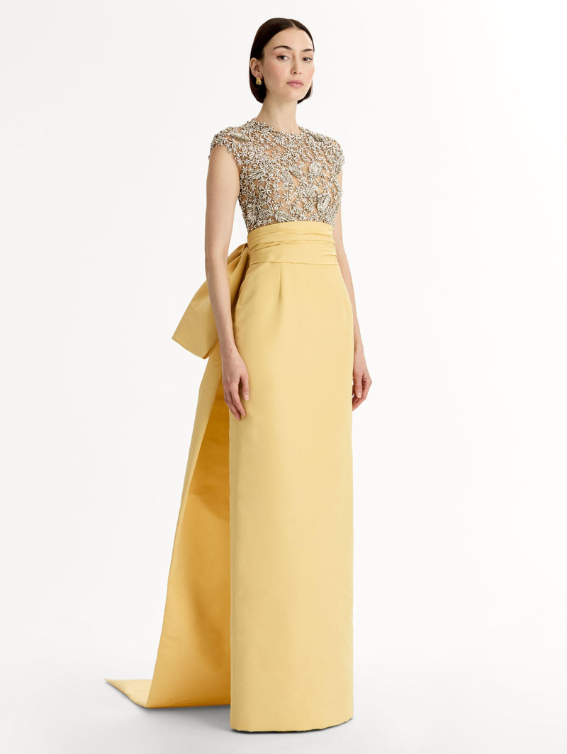 PORCELAIN FLOWER EMBROIDERED SHORT-SLEEVE GOWN 4