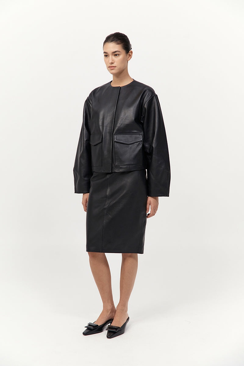 Utility Cocoon Leather Bomber - Black - 4