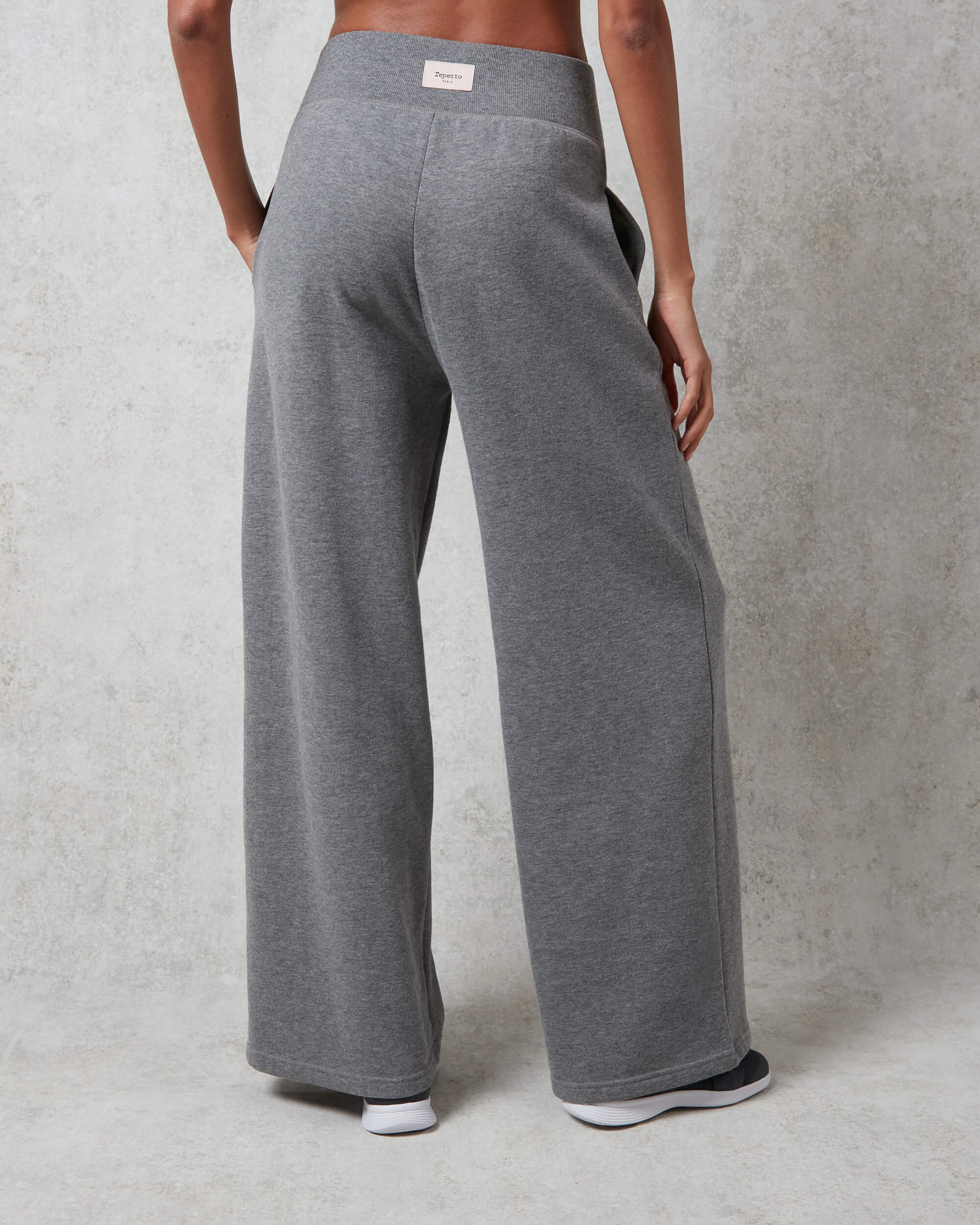 LARGE JOGGING PANTS - 5