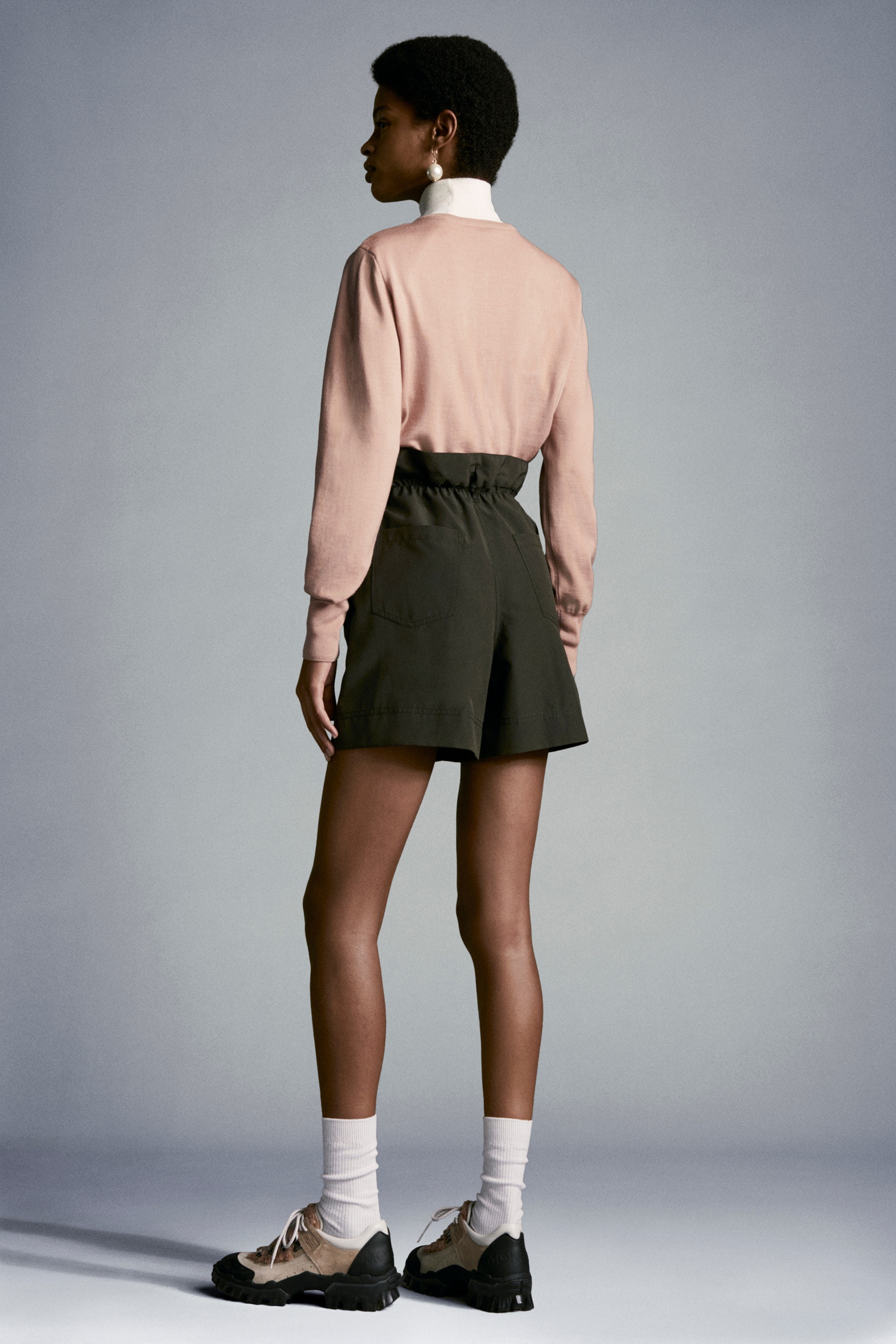 High-Waisted Shorts - 6