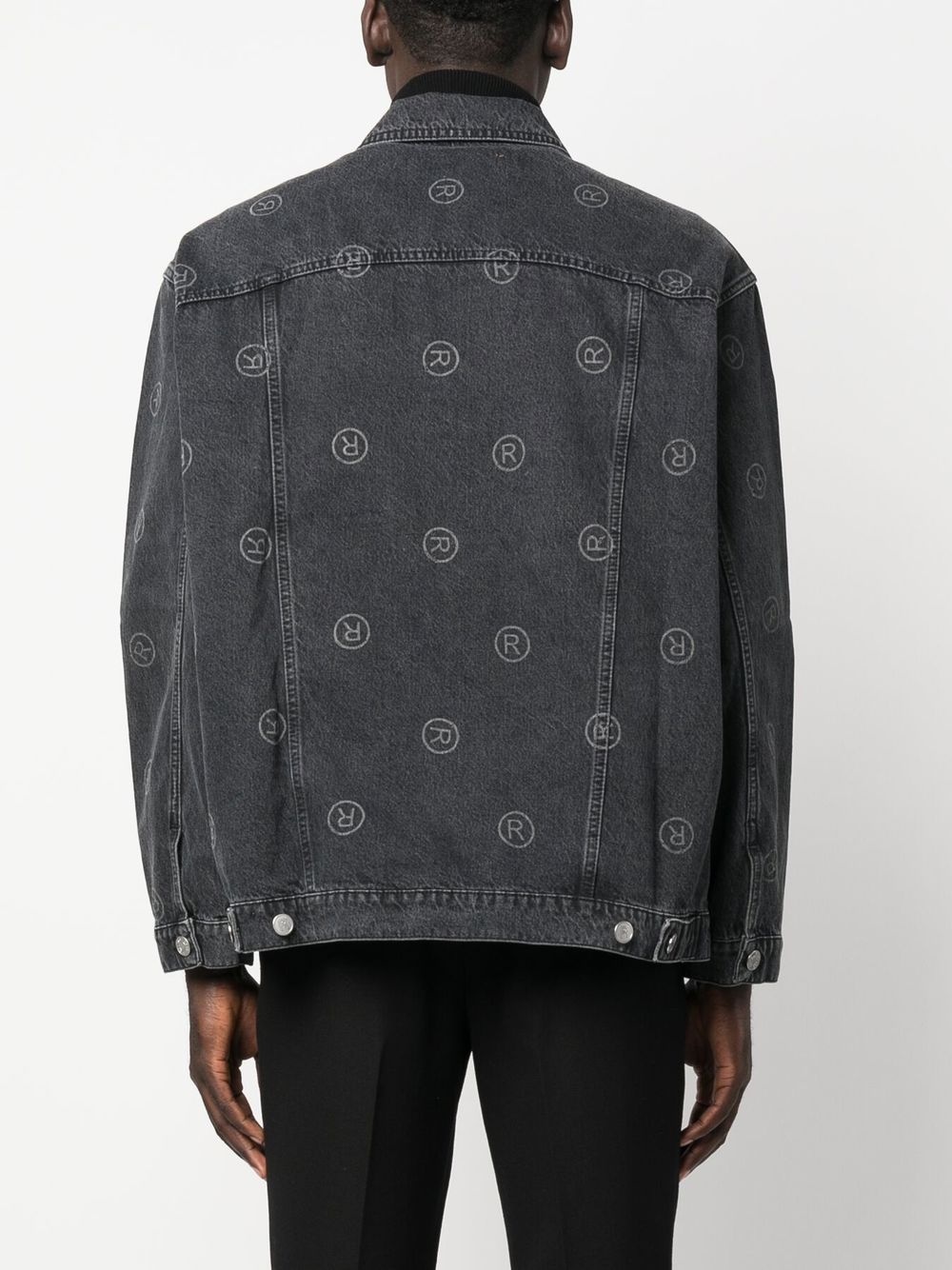 motif-print denim jacket - 4