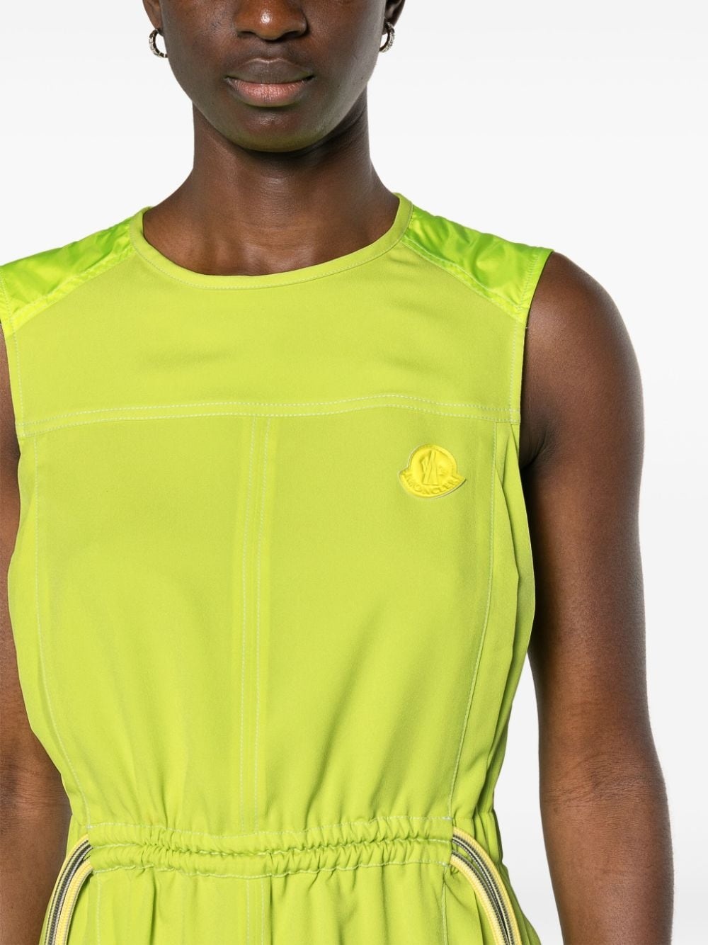 logo-appliquÃ© pleated midi dress - 5