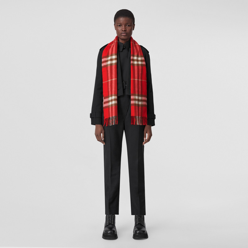 The Classic Check Cashmere Scarf 6
