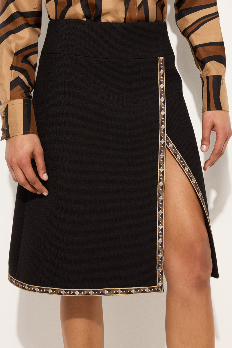 WOOL SKIRT WITH PRINTED DETAILS 5