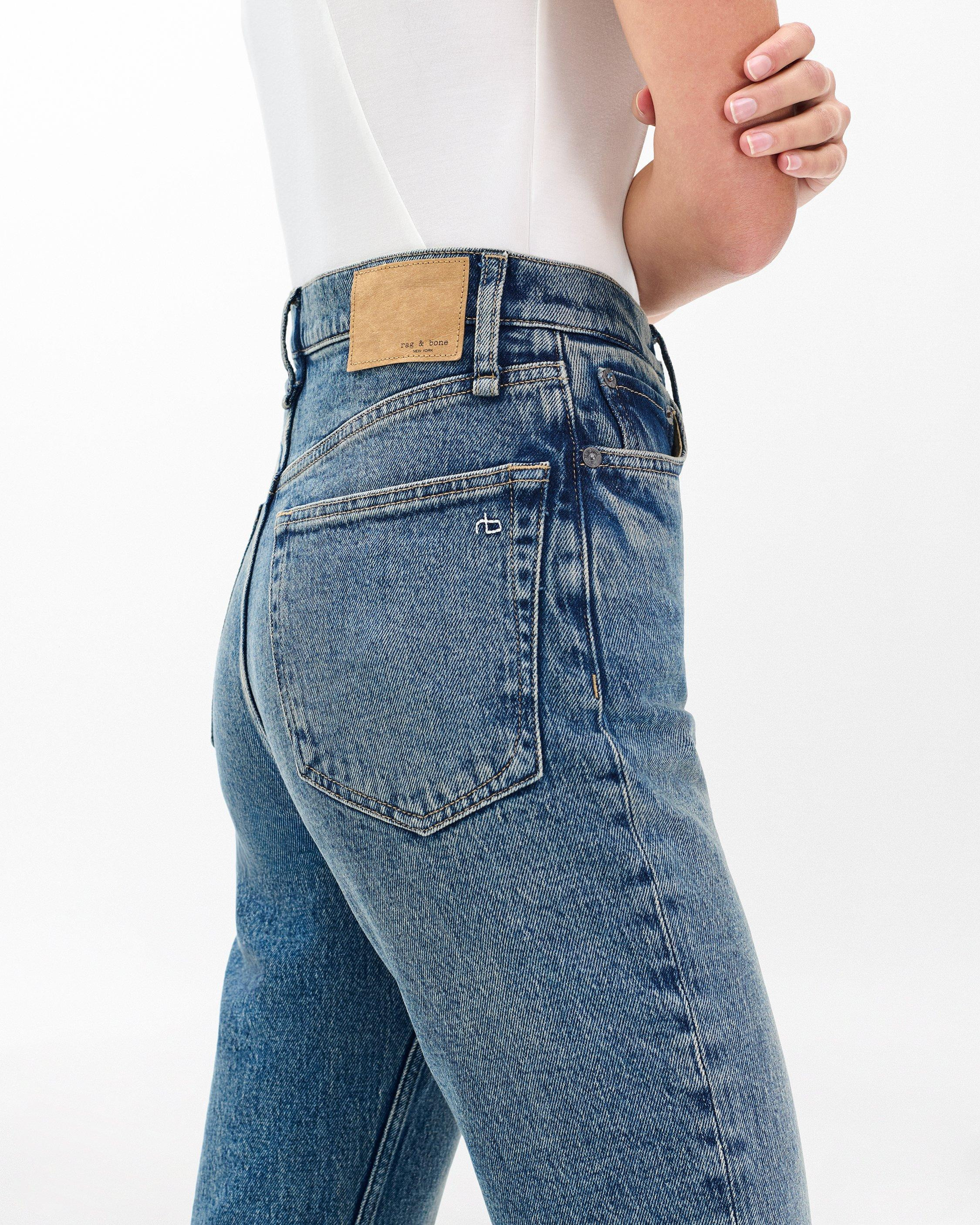 Peyton Bootcut Jeans
Vintage Stretch in Caswell - 5