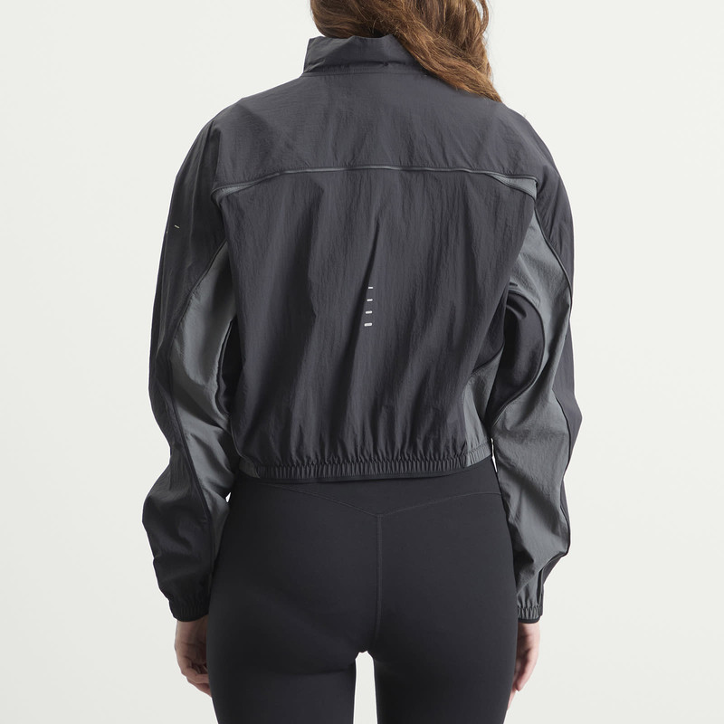 Nike Swift UV Repel Running Jacket 3