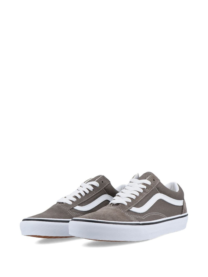 Vans Old Skool trainers outlook