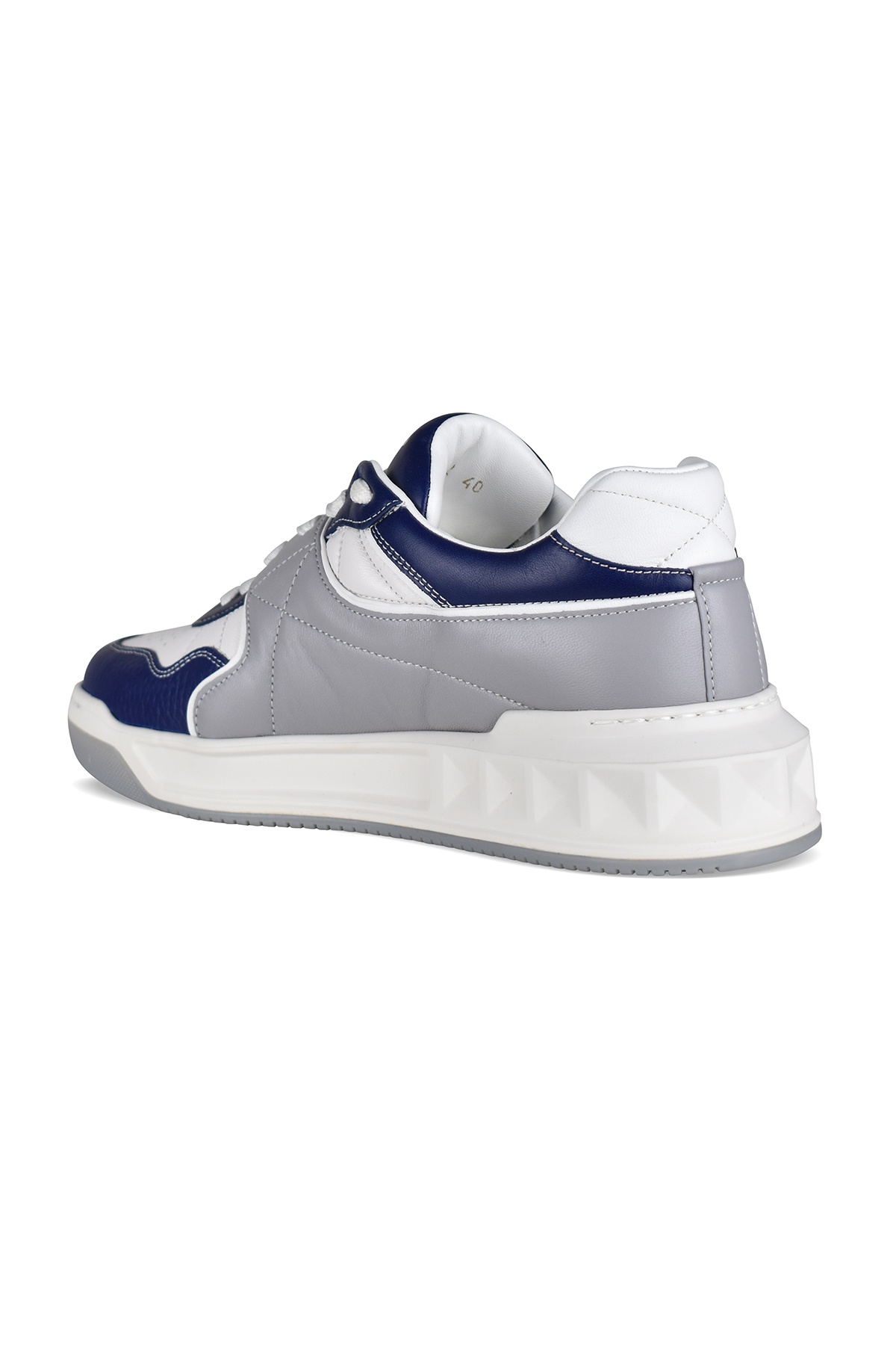 One Stud Sneakers - 3
