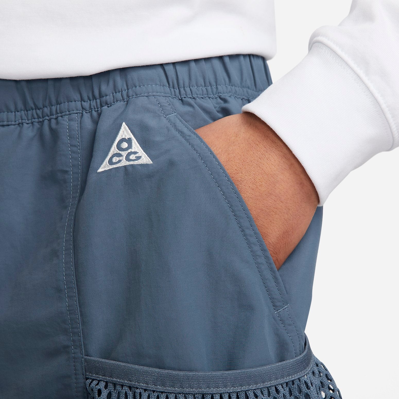 Nike ACG Snowgrass Cargo Shorts 'Blue' DV9406-491 - 2