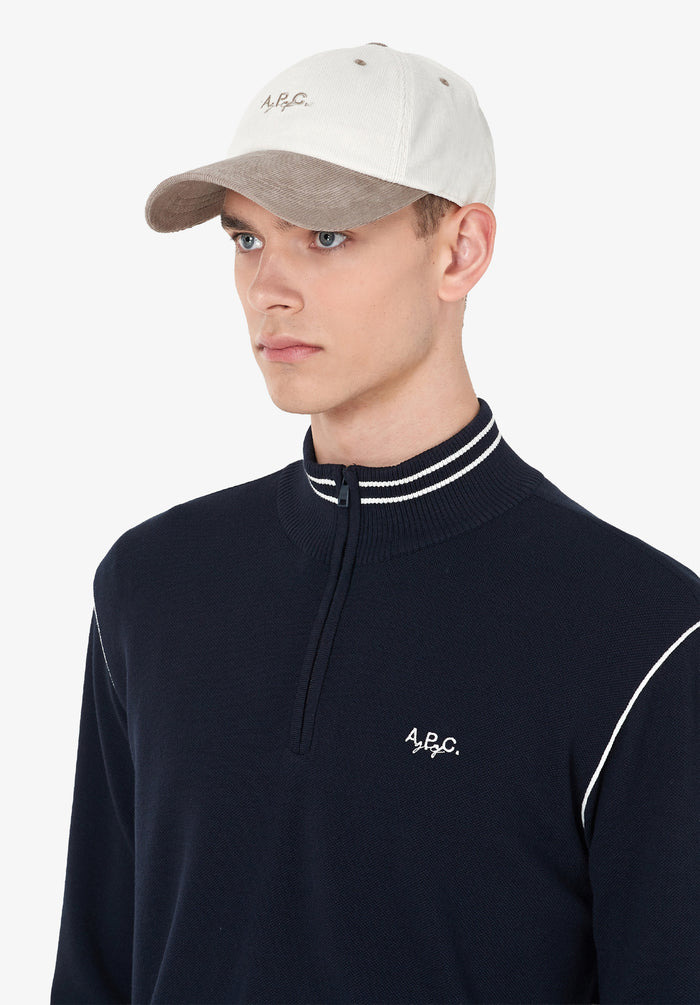 CAP WITH TEE HOLDER (M) - 2