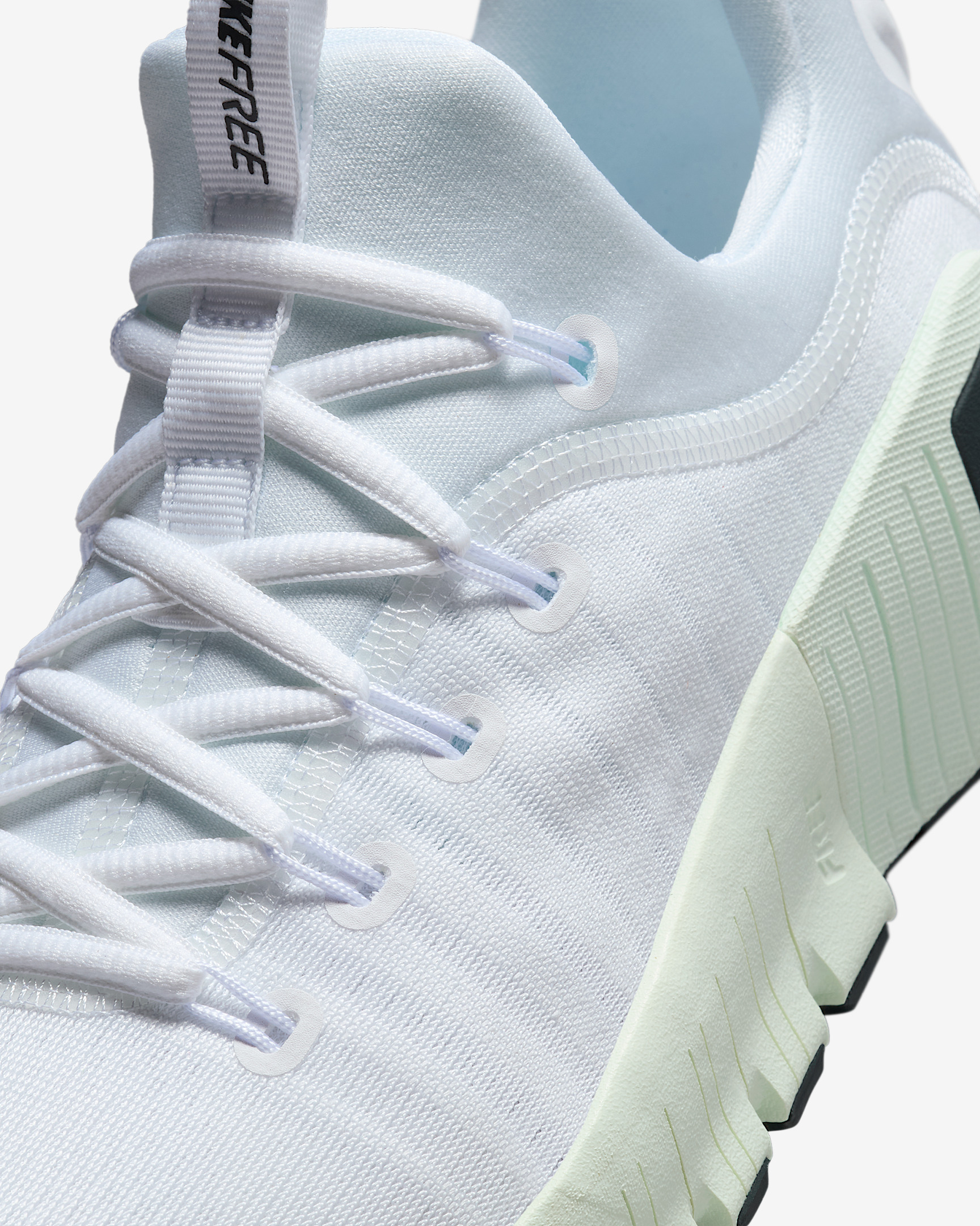 Nike Free Metcon 6 Women's Workout Shoes - 7