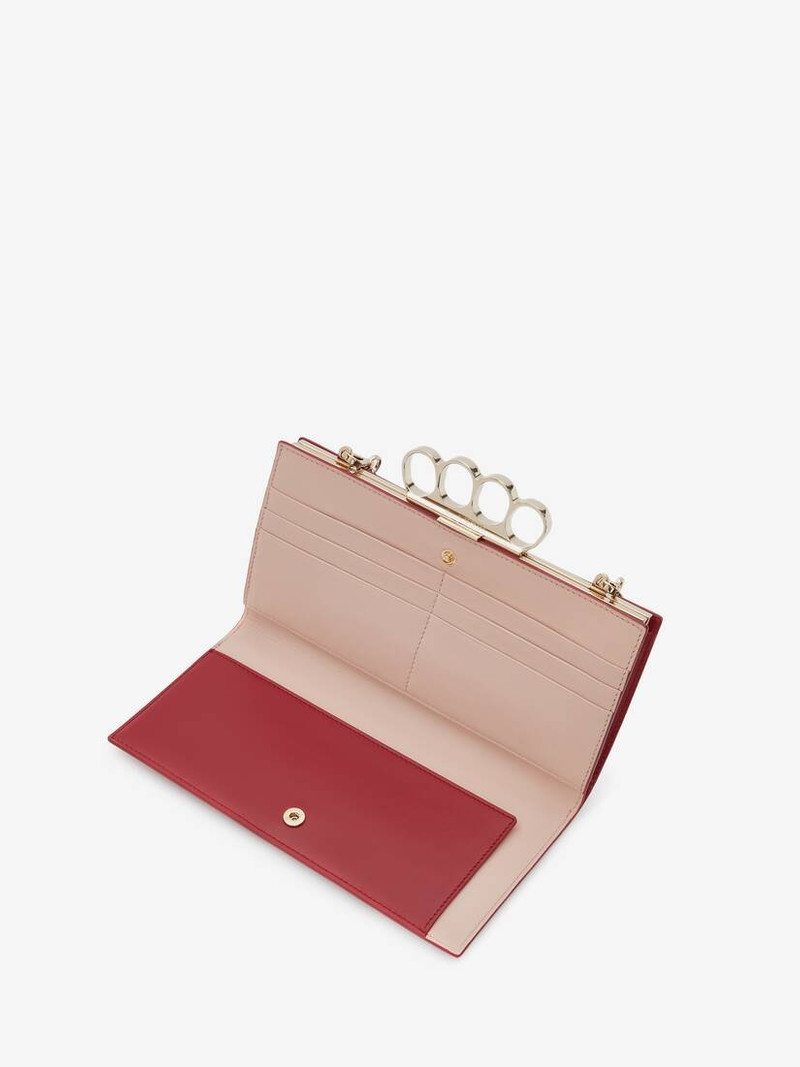 The Four Ring Case With Chain in Cherry 4