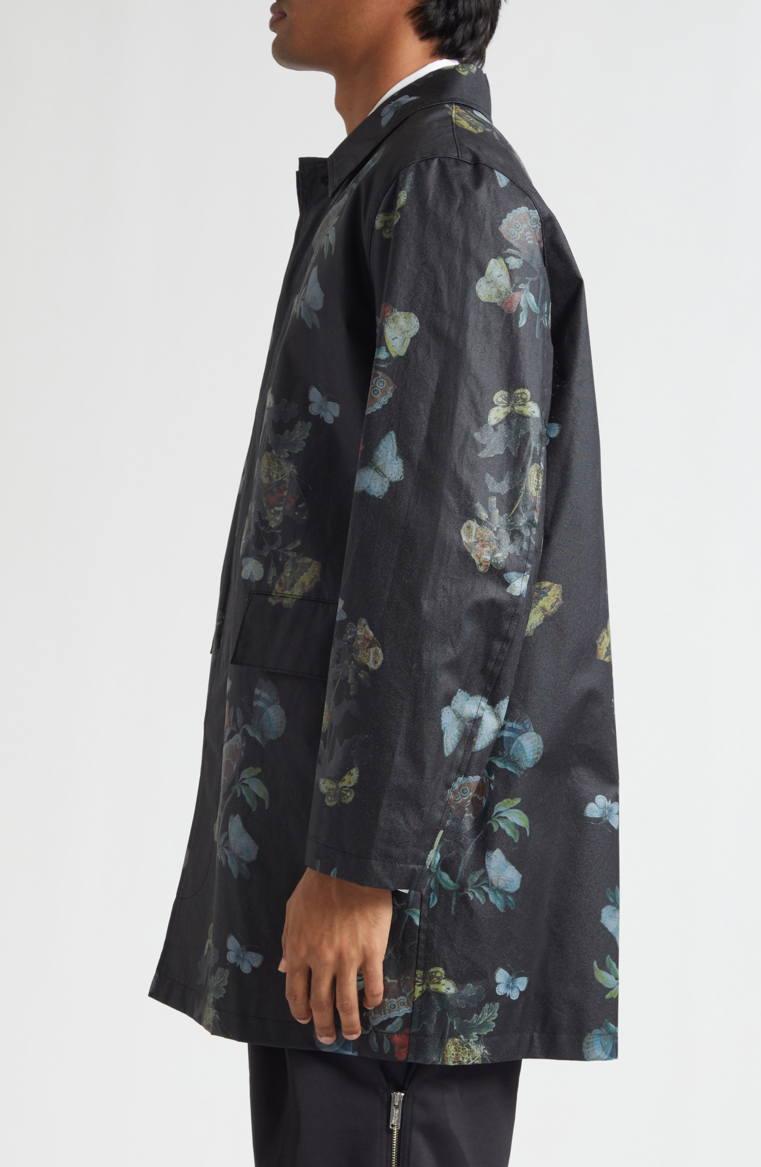 Undercover Floral Water Resistant Oiled Cotton Coat in Black Base at Nordstrom - 4
