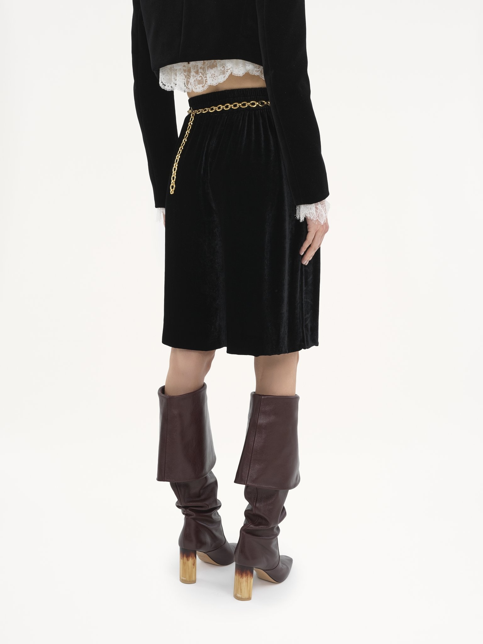 FLUID BERMUDA SHORTS IN VELVET - 5