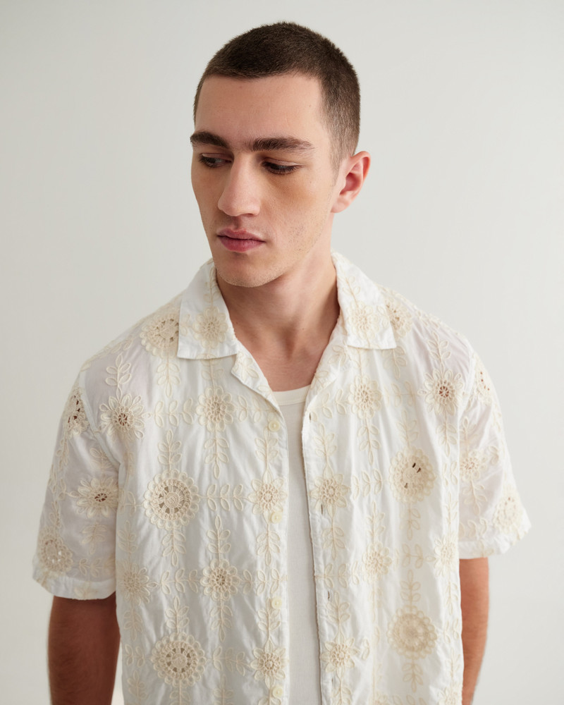 Wax London Didcot - White Corded Lace Short-Sleeve Shirt outlook
