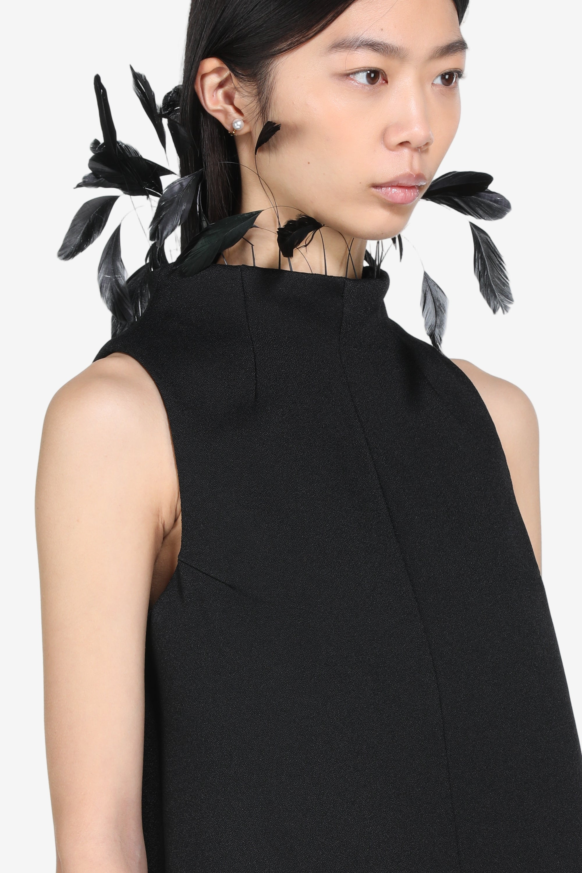 SLEEVELESS TOP WITH FEATHERS - 5