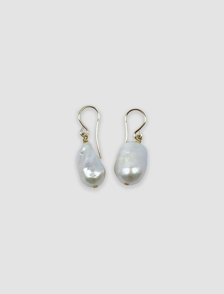 Freshwater pearl earrings - 1