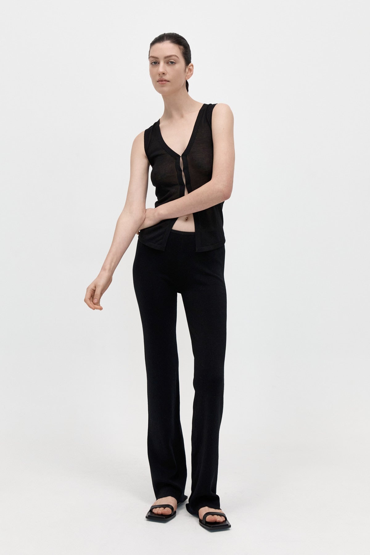 Low Waist Knit Pants - Black - 3