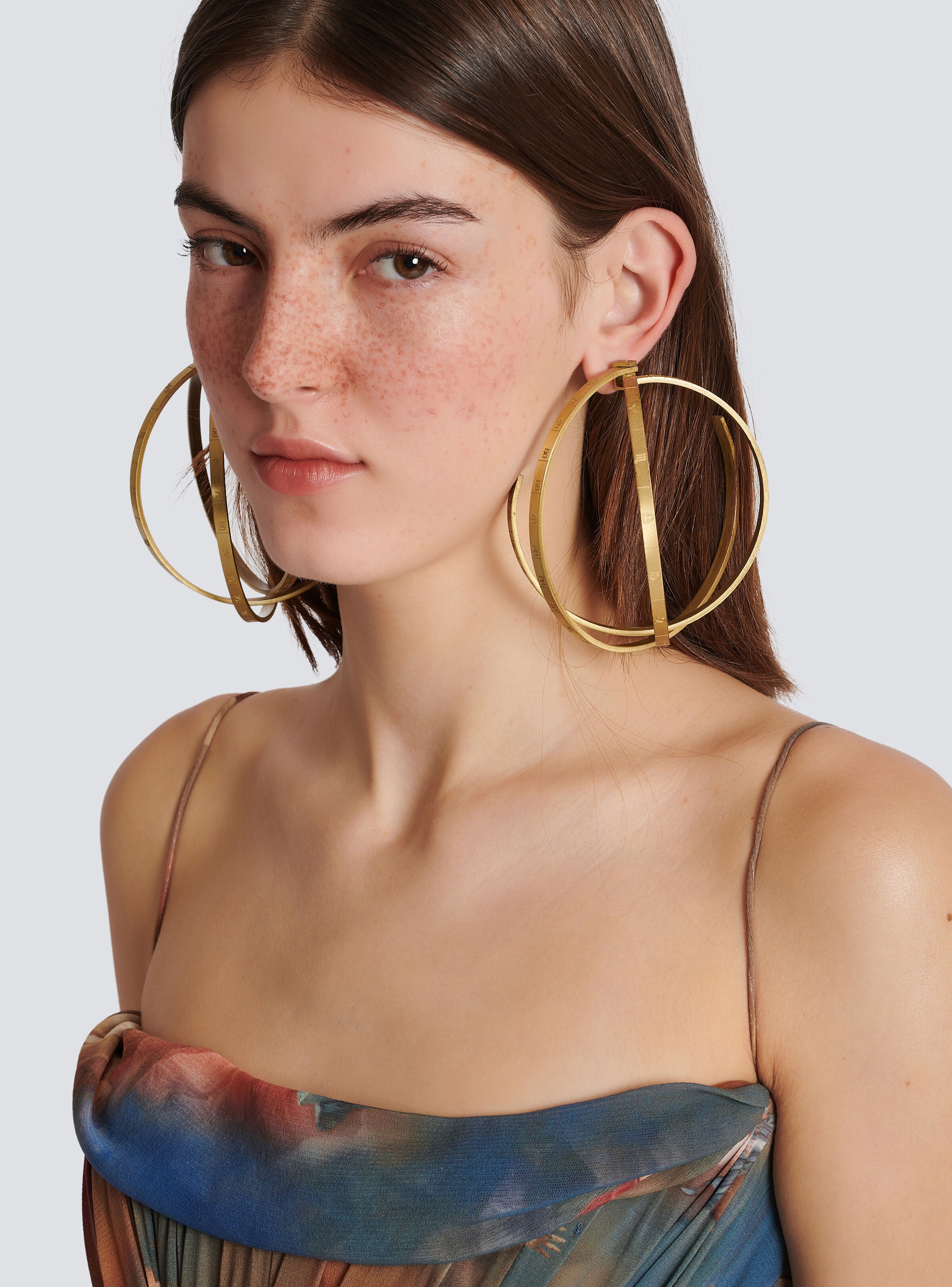 Engraved Zodiaque earrings - 4
