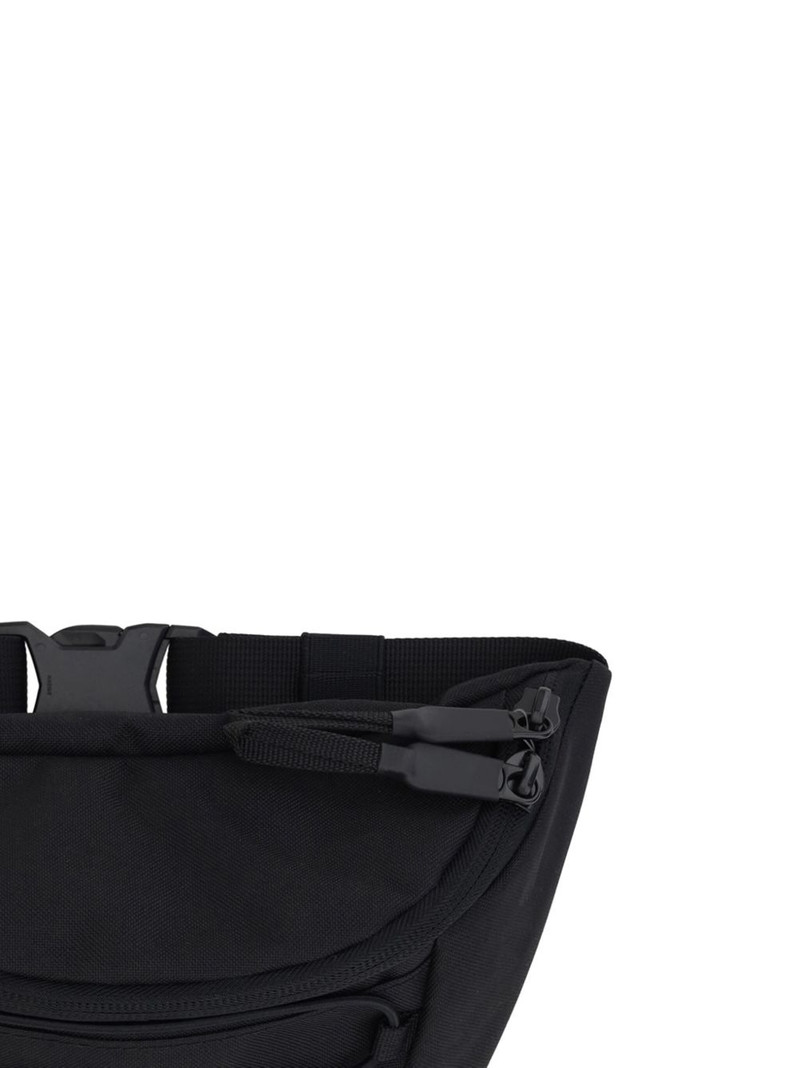 buckle-fastening belt bag 3