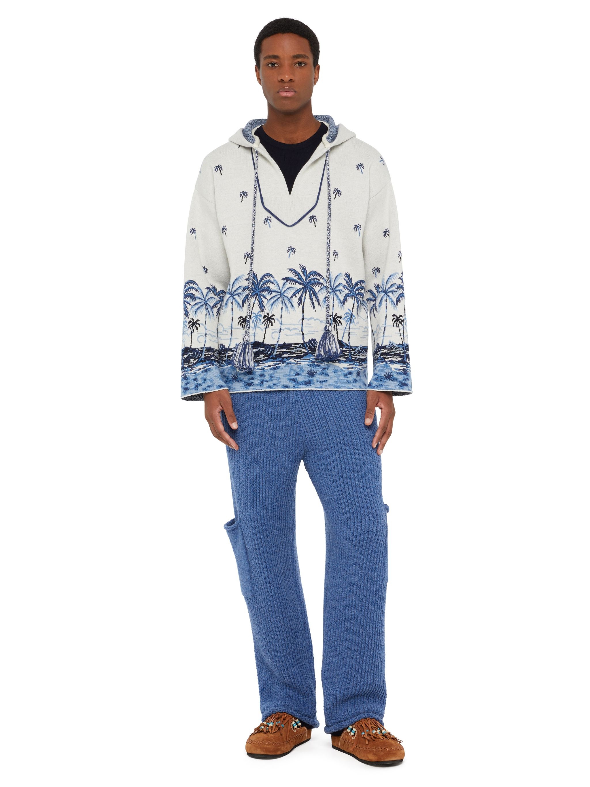 The Tale Of A Hawaiian Hoodie - 4