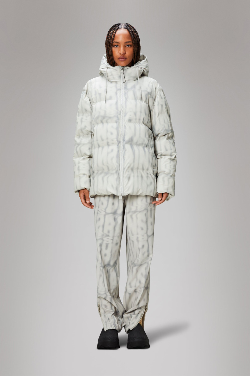 RAINS Alta Puffer Jacket Spray outlook