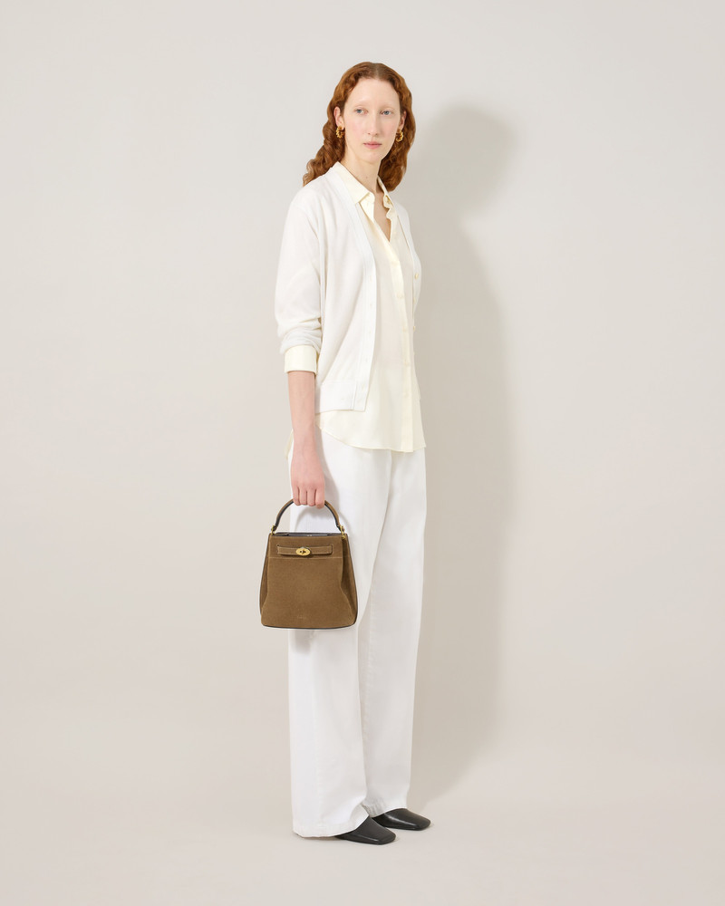 Mulberry Islington Bucket
Salcombe Sand Suede outlook