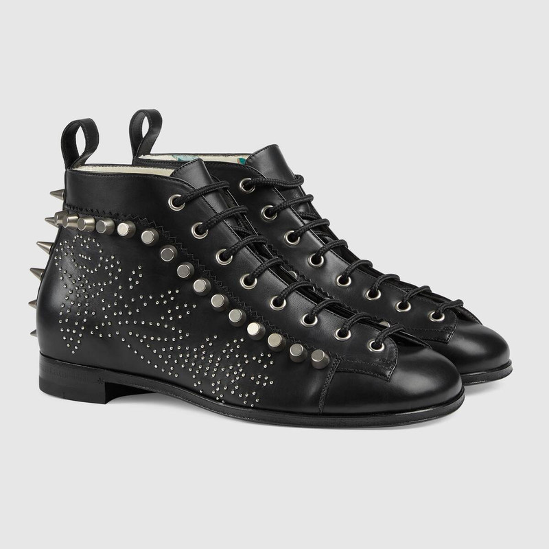 GUCCI Ankle boot with brogue details outlook