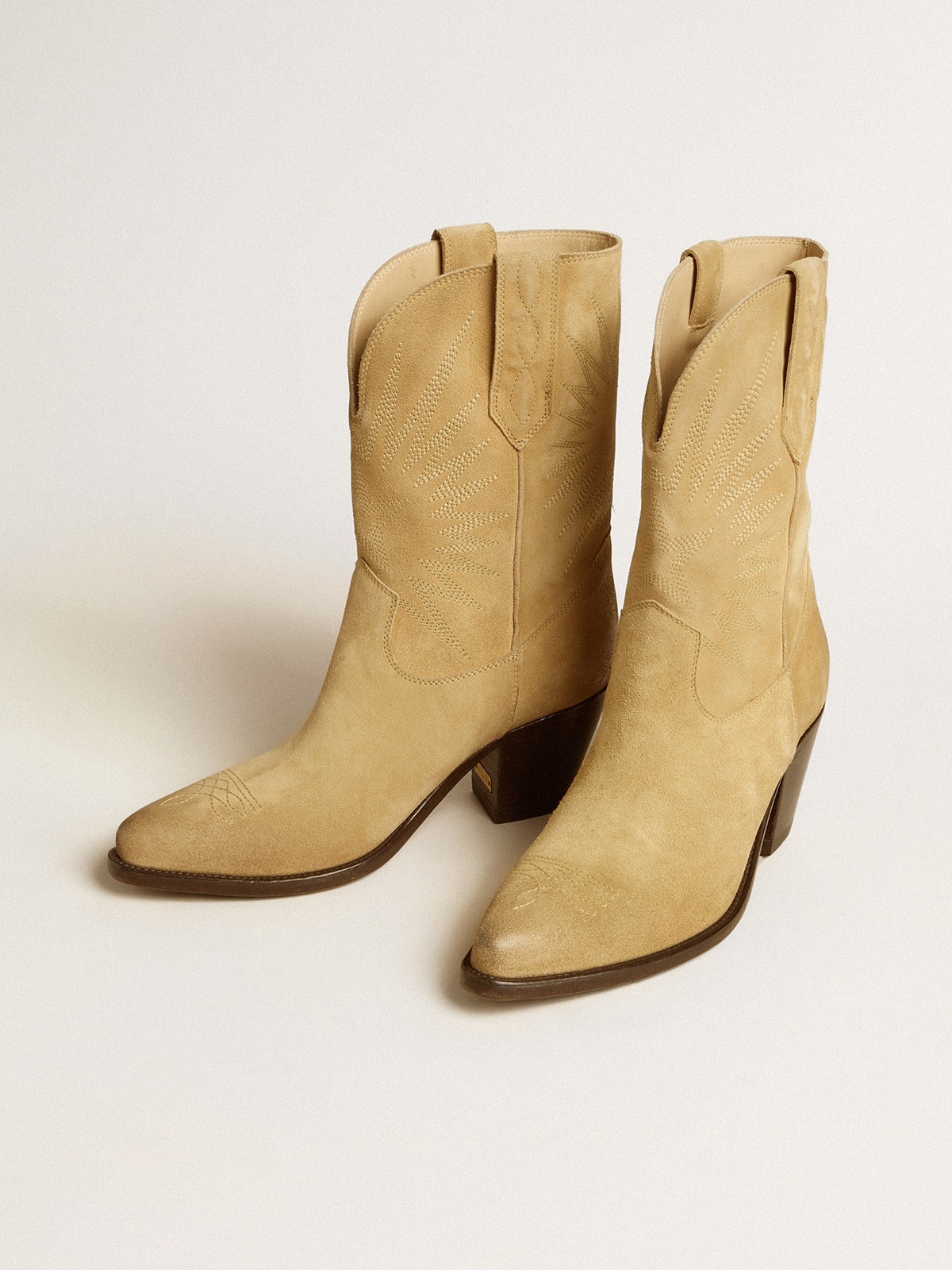 Wish Star low boots in sand-colored waxed suede with star embroidery - 2