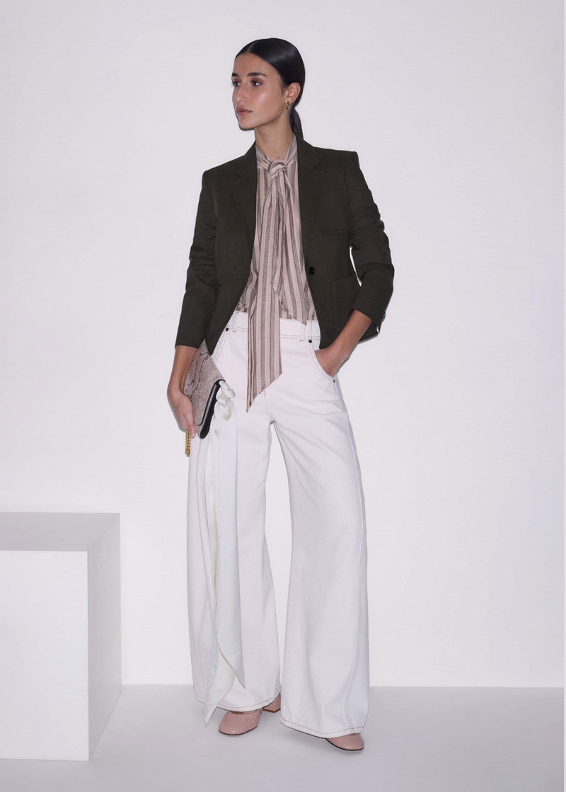 Fitted Short Blazer 3