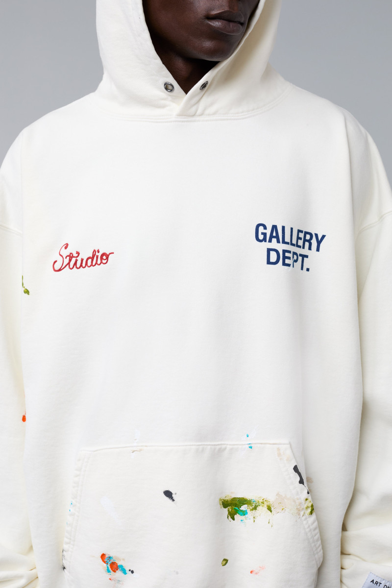 STUDIO HOODIE 8