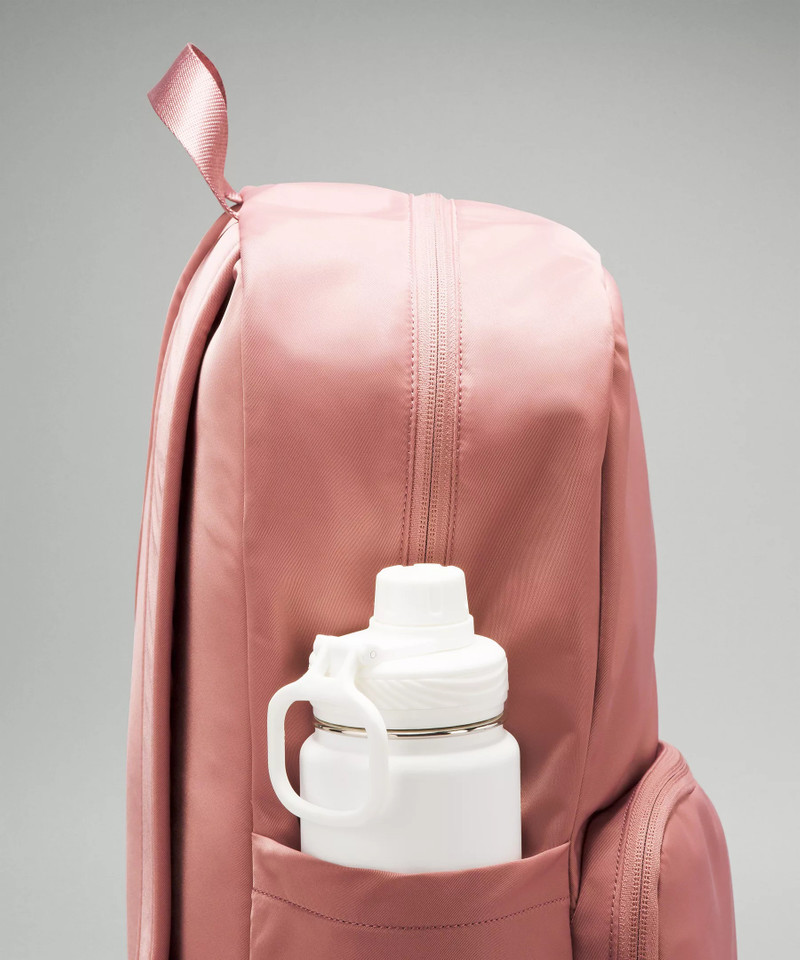 Everywhere Backpack 22L 4