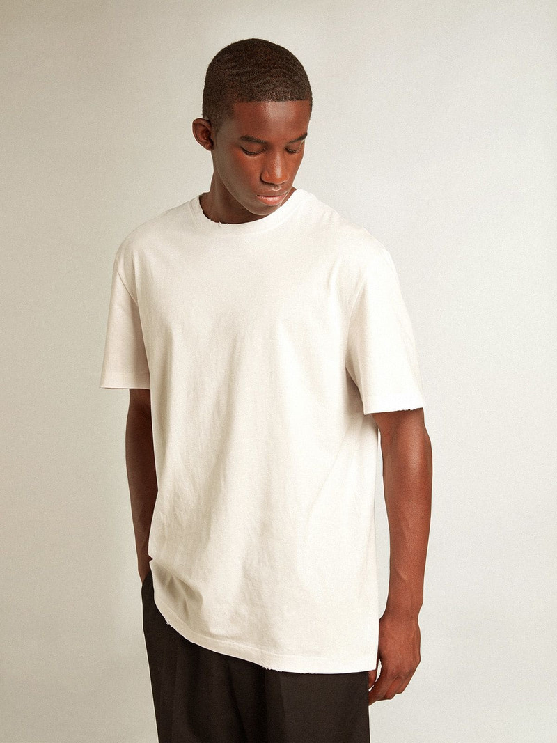Golden Goose Men's white T-shirt with distressed treatment outlook