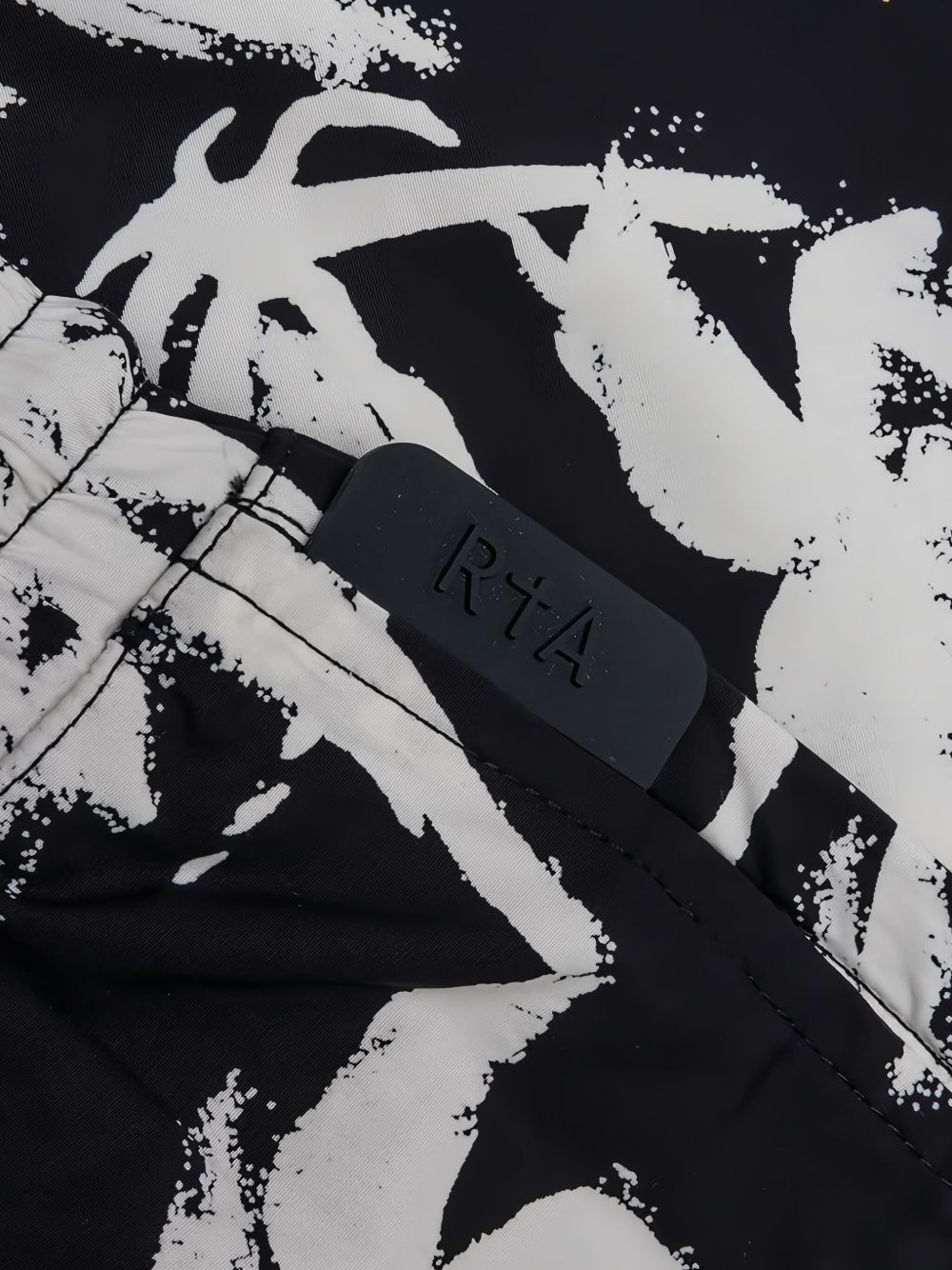 palm-tree print shorts - 3